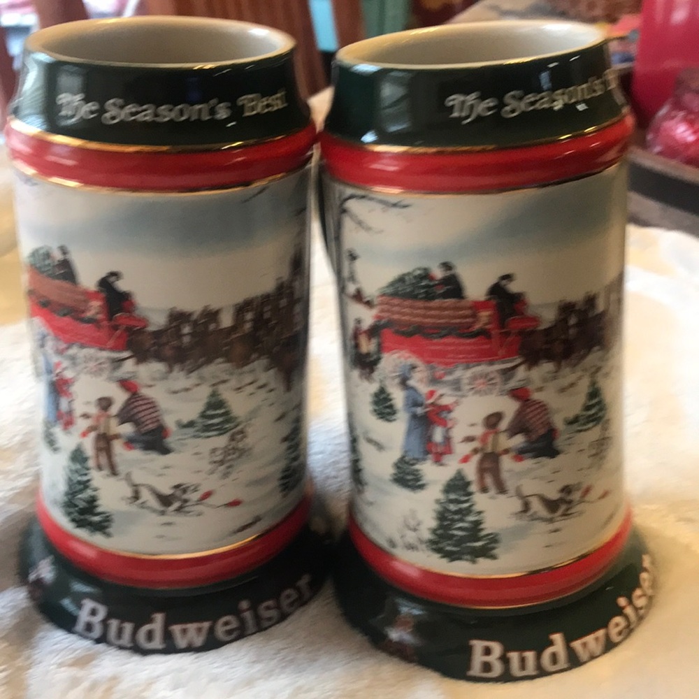 Budweiser Steins Holiday Clydesdales Set of 2